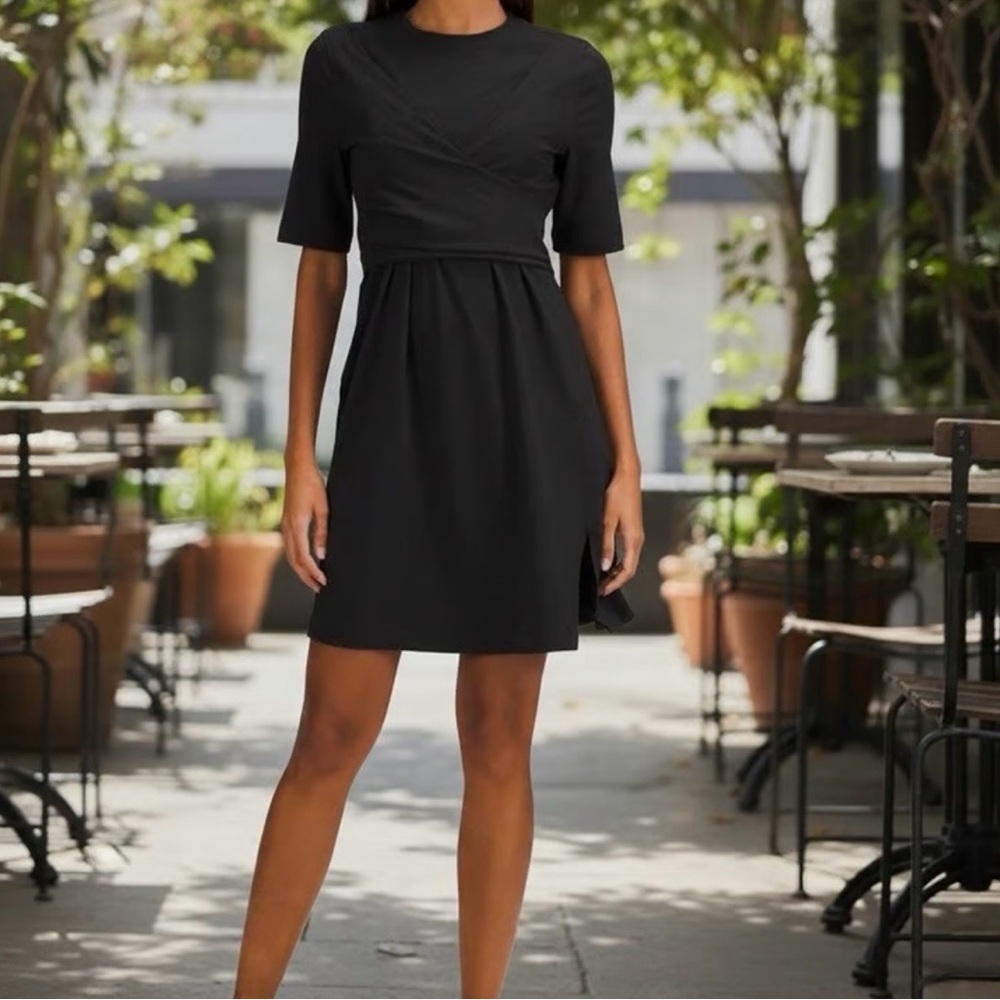 NWT Lululemon Black Wrap Dress Size 2 | Sleeveless Mini - Picture 2 of 6